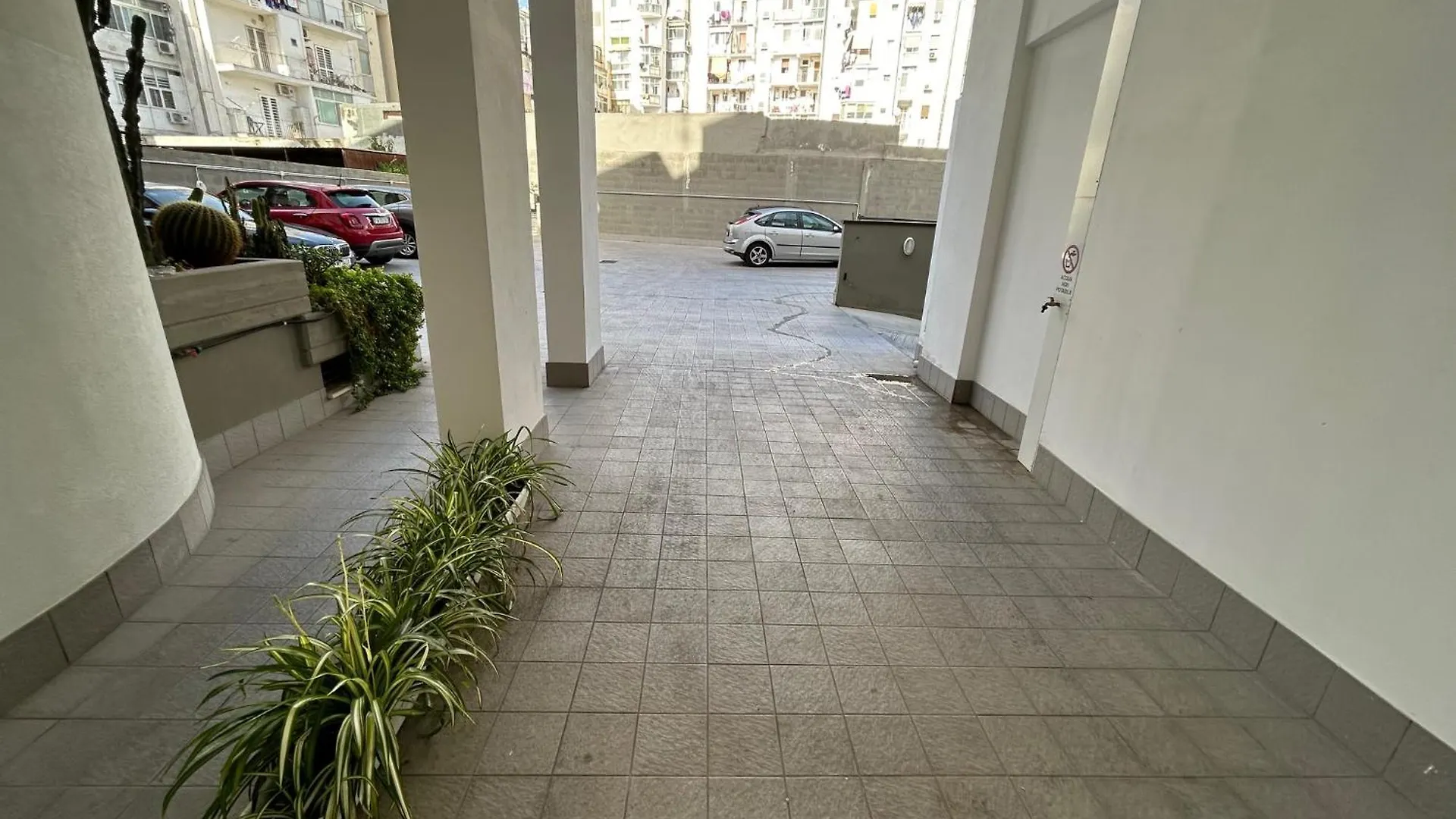 Apartment Central Modern Trilo Bari Italy