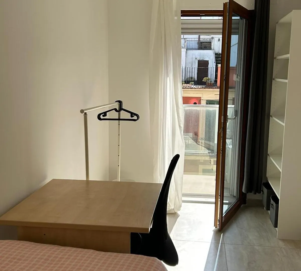 Central Modern Trilo Bari Apartment